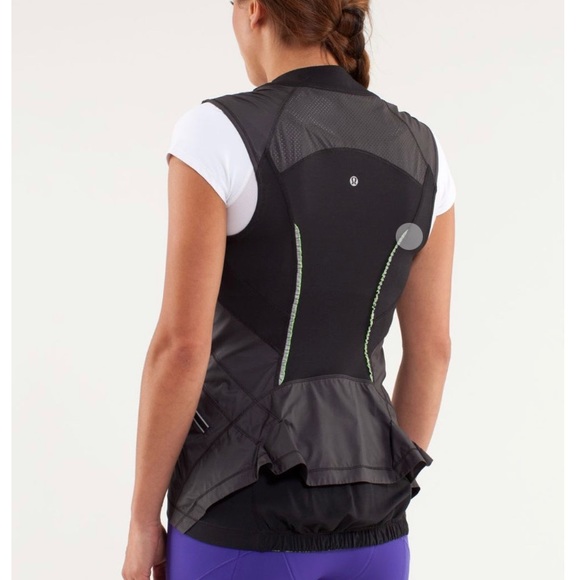 lululemon athletica Jackets & Blazers - Lululemon Presta Vest 6